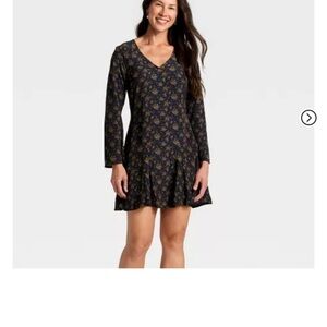 Women’s Medium - Universal Thread Navy Blue Floral Mini Dress